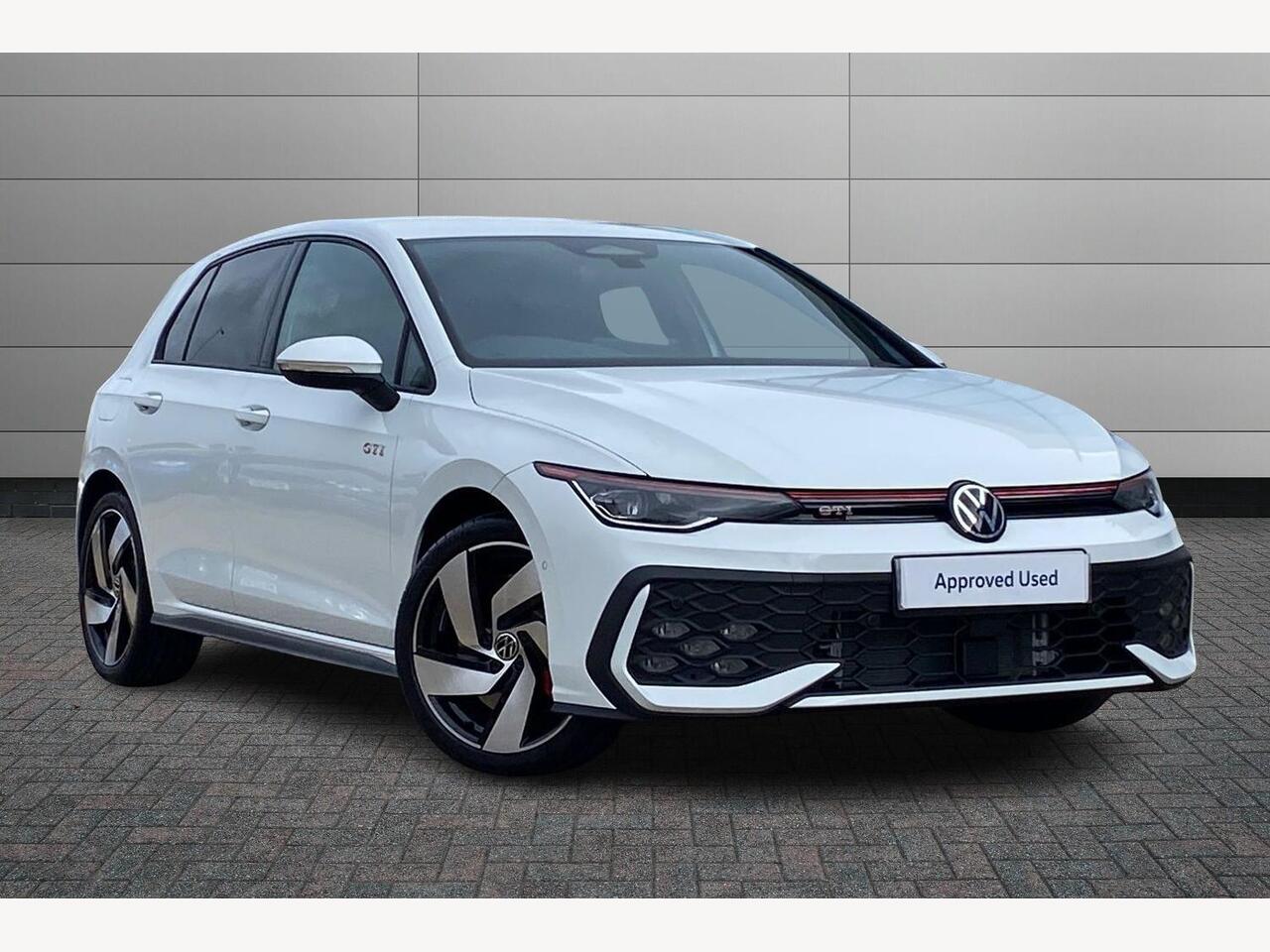 Main listing image - Volkswagen Golf