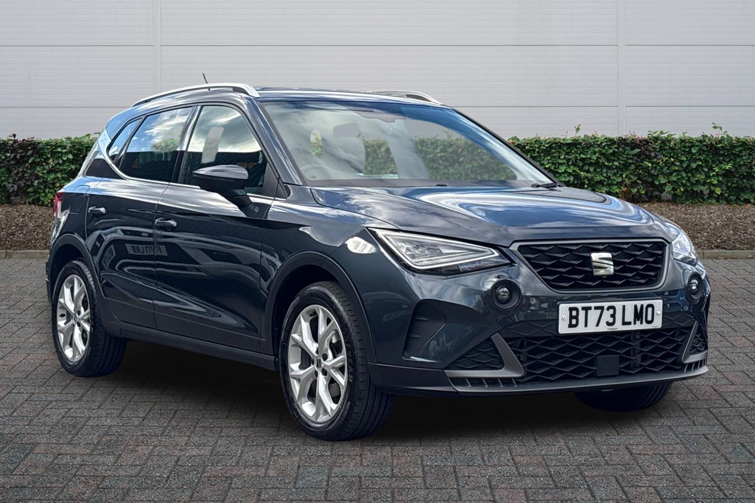 Main listing image - SEAT Arona