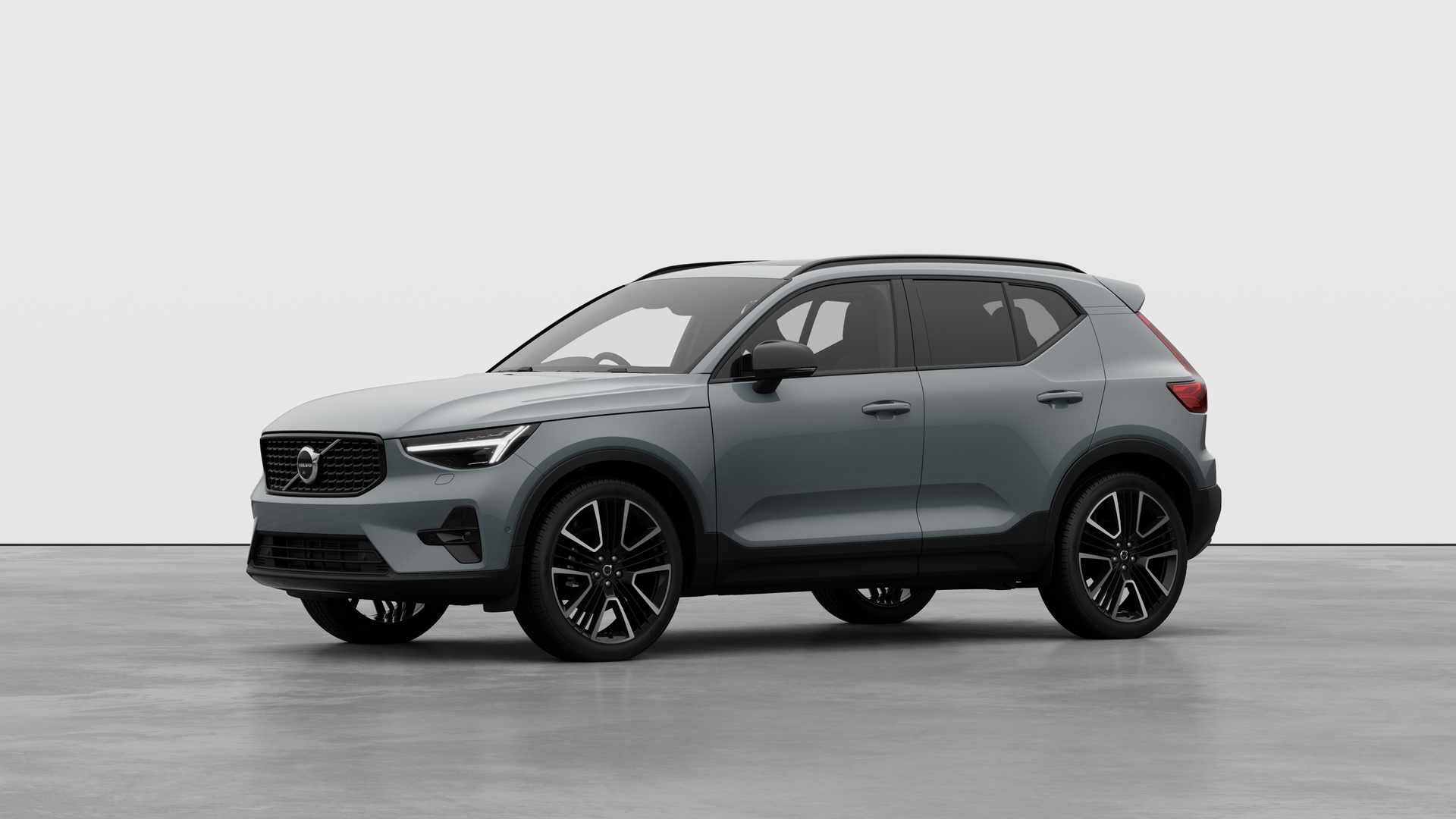 Main listing image - Volvo XC40