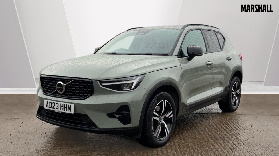 Main listing image - Volvo XC40