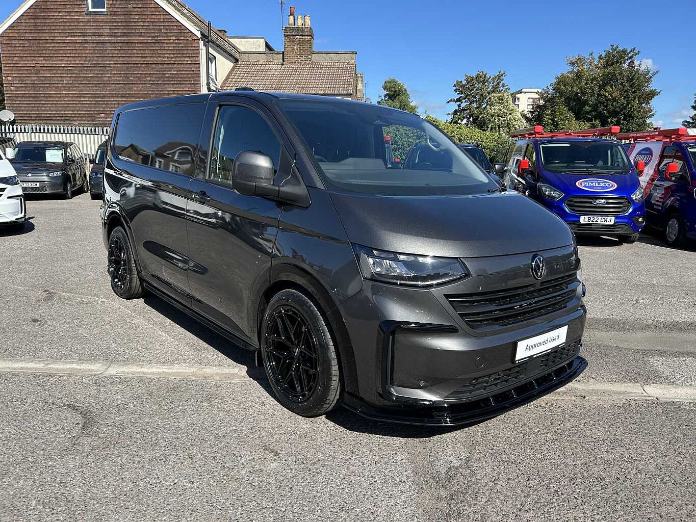 Main listing image - Volkswagen Transporter