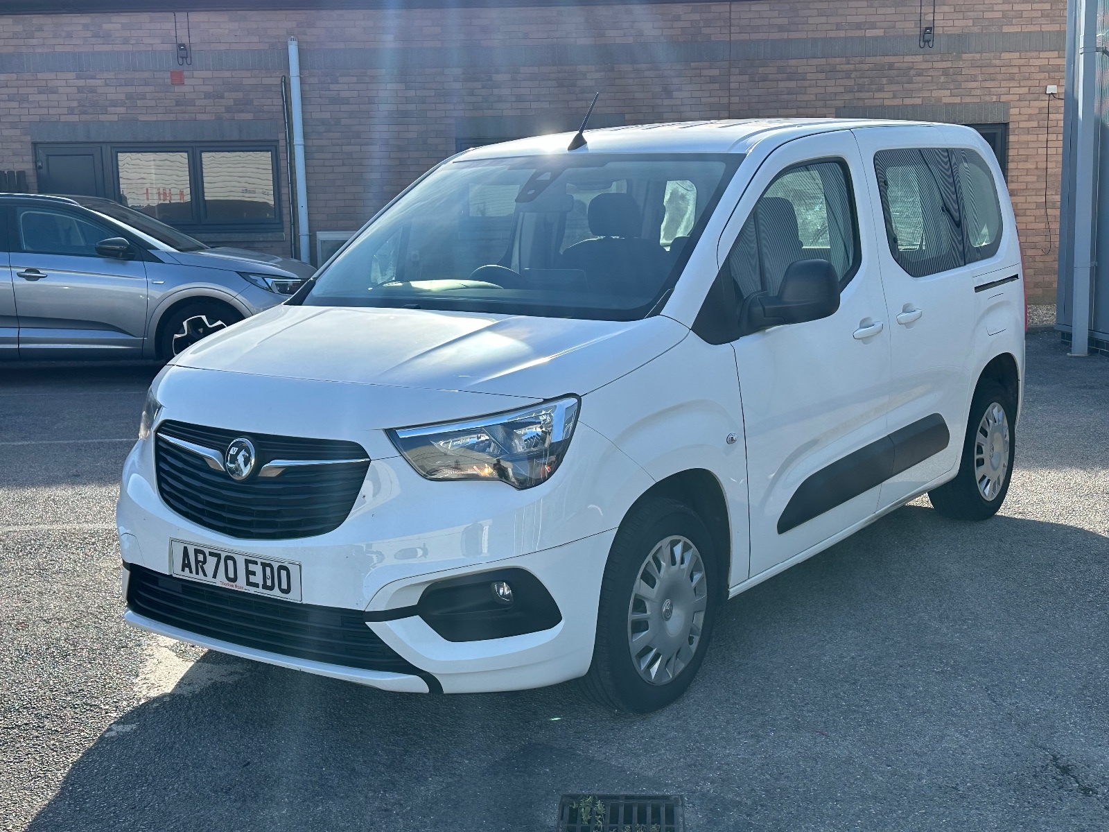 Main listing image - Vauxhall Combo Life