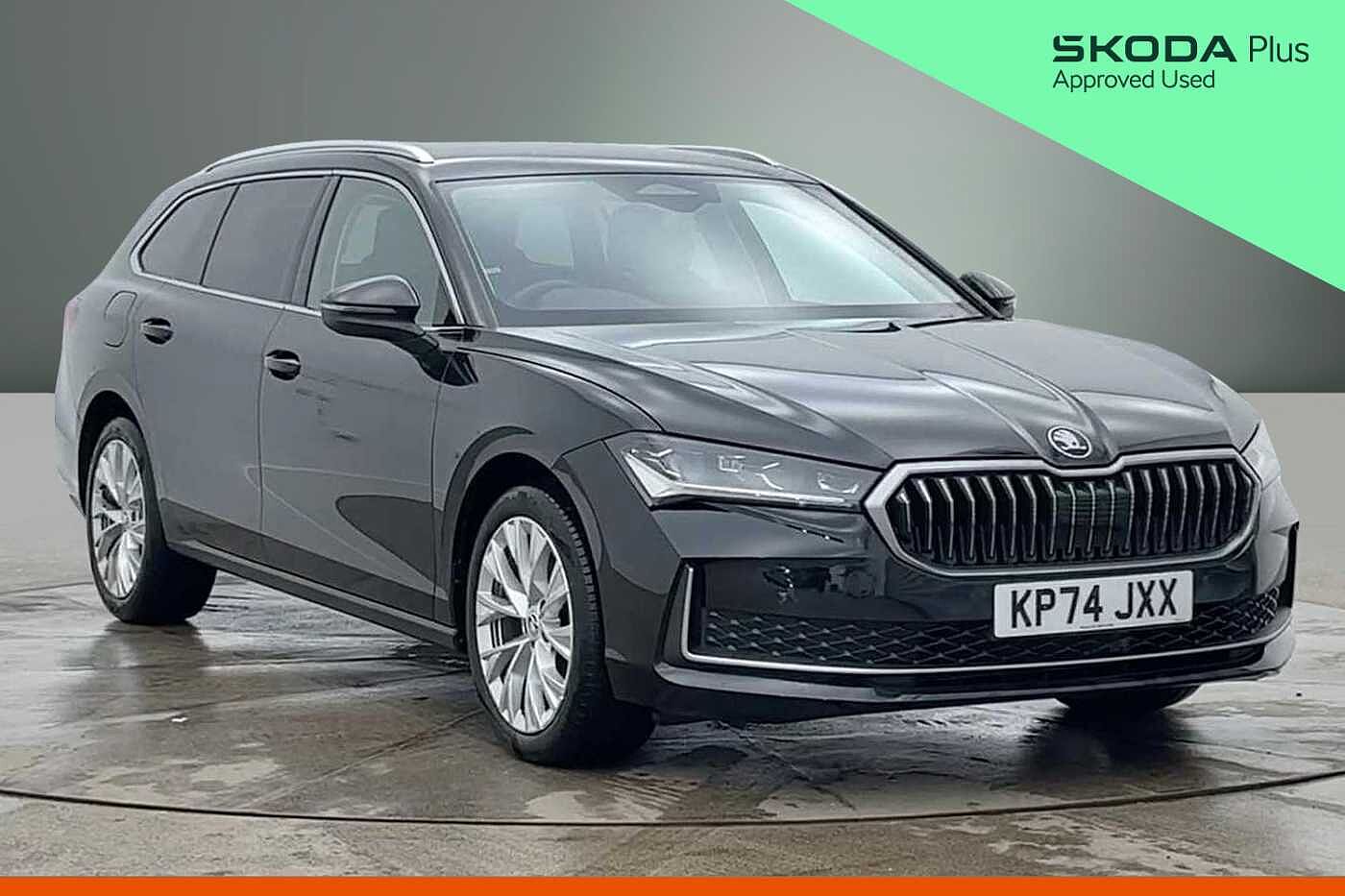 Main listing image - Skoda Superb Estate
