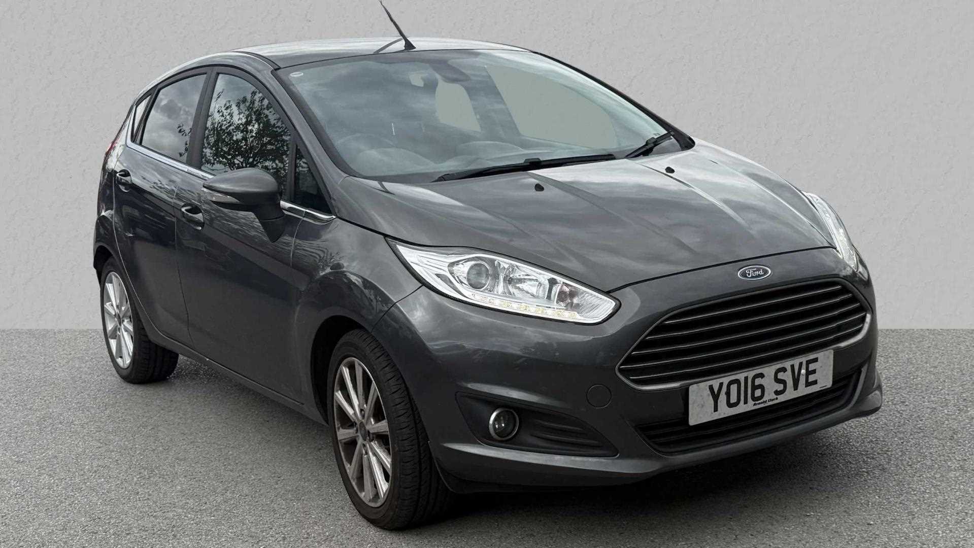 Main listing image - Ford Fiesta