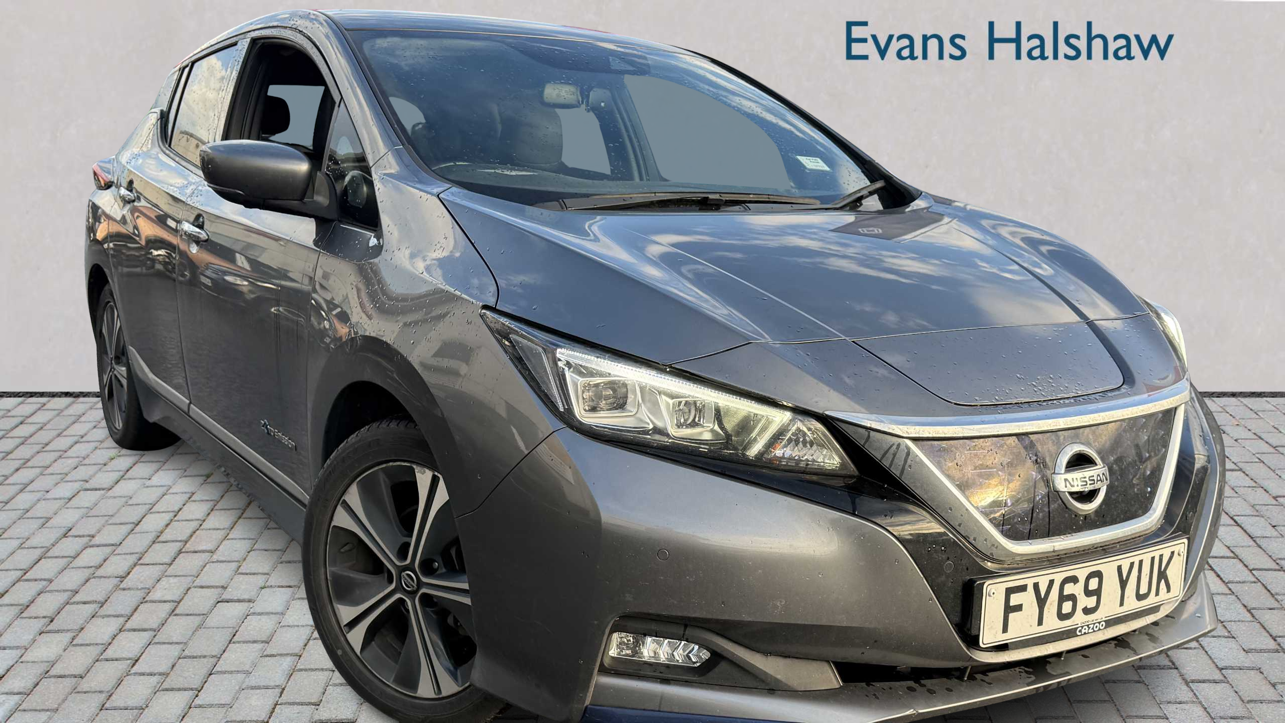 Main listing image - Nissan Leaf