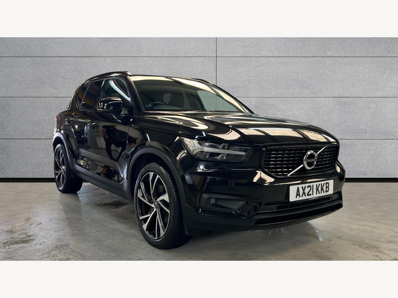 Main listing image - Volvo XC40