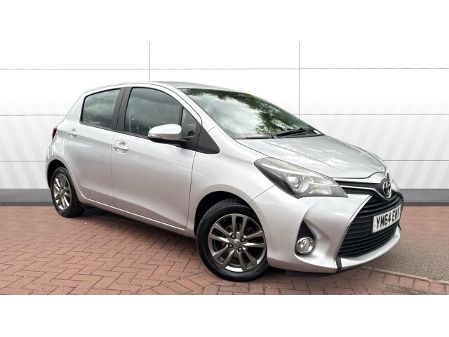 Main listing image - Toyota Yaris