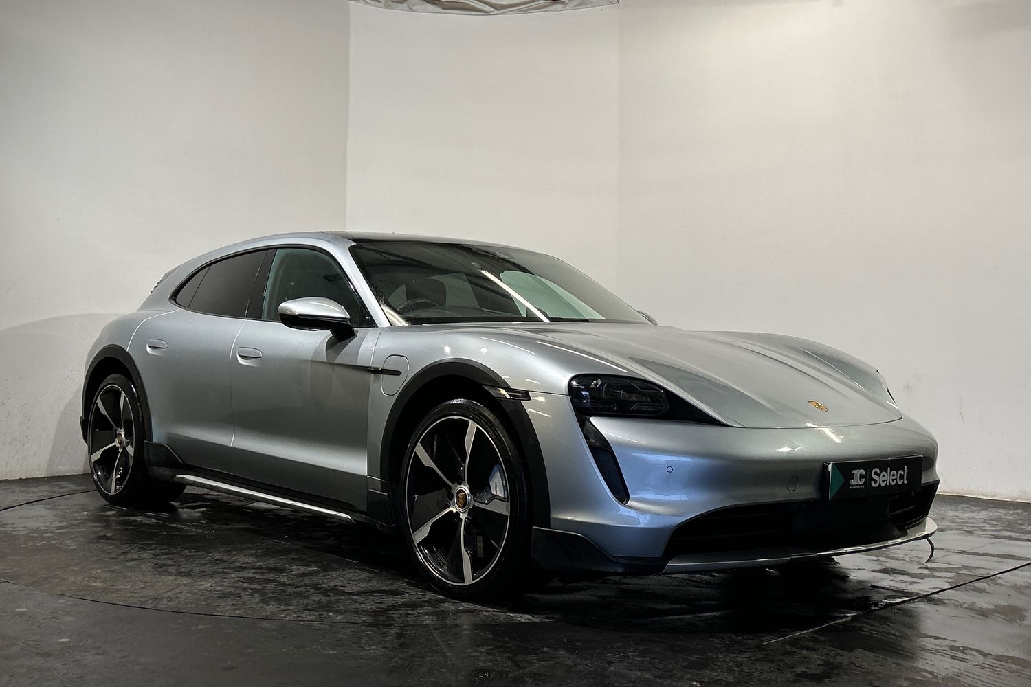 Main listing image - Porsche Taycan Cross Turismo