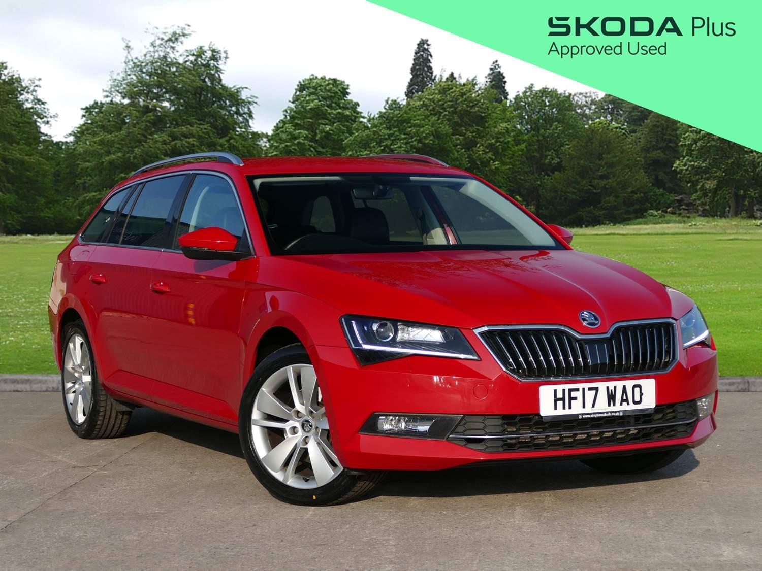 Main listing image - Skoda Superb