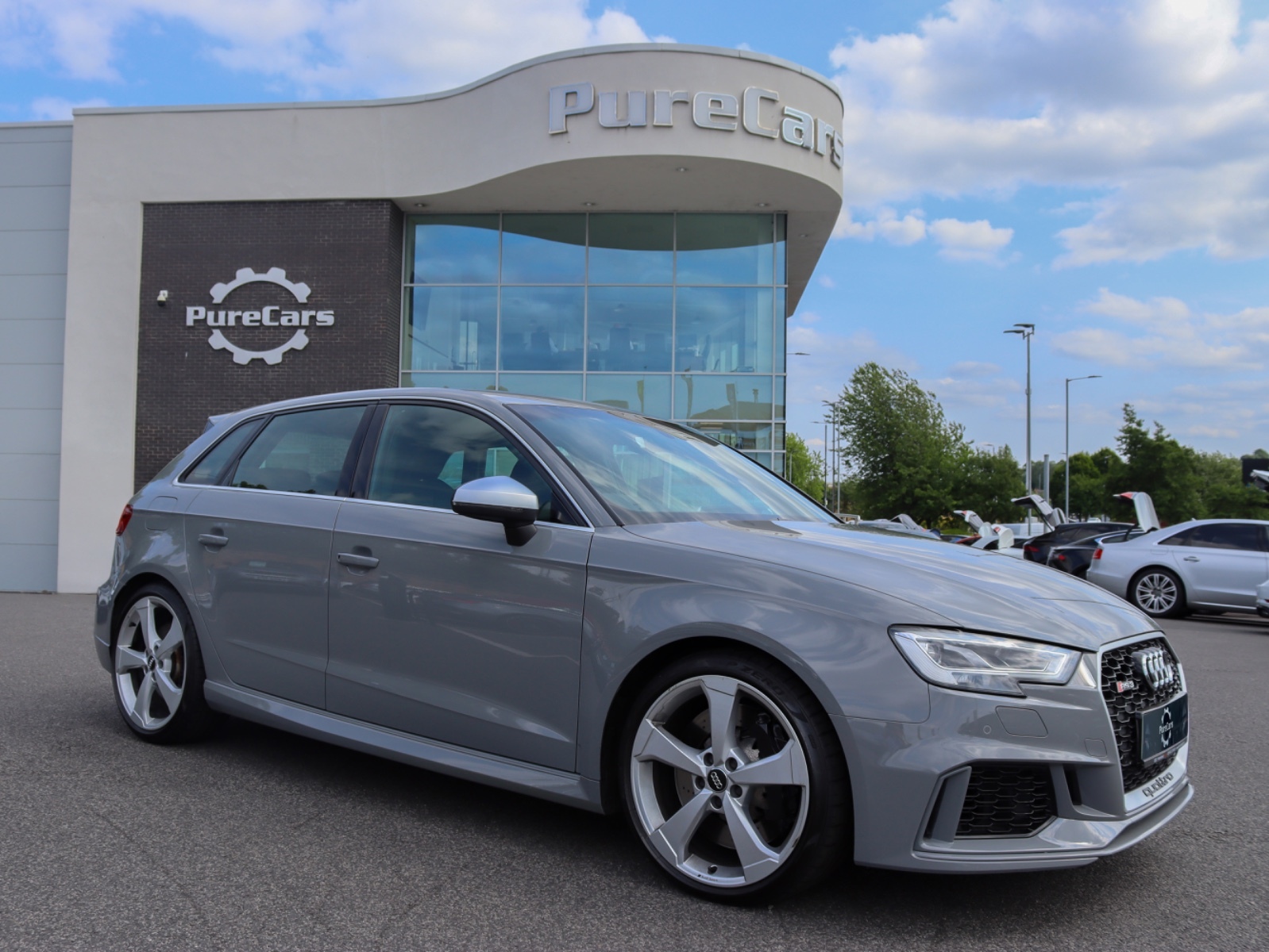 Main listing image - Audi RS3