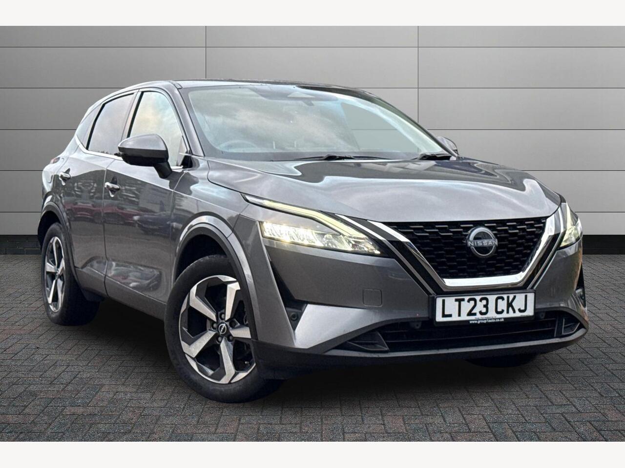 Main listing image - Nissan Qashqai