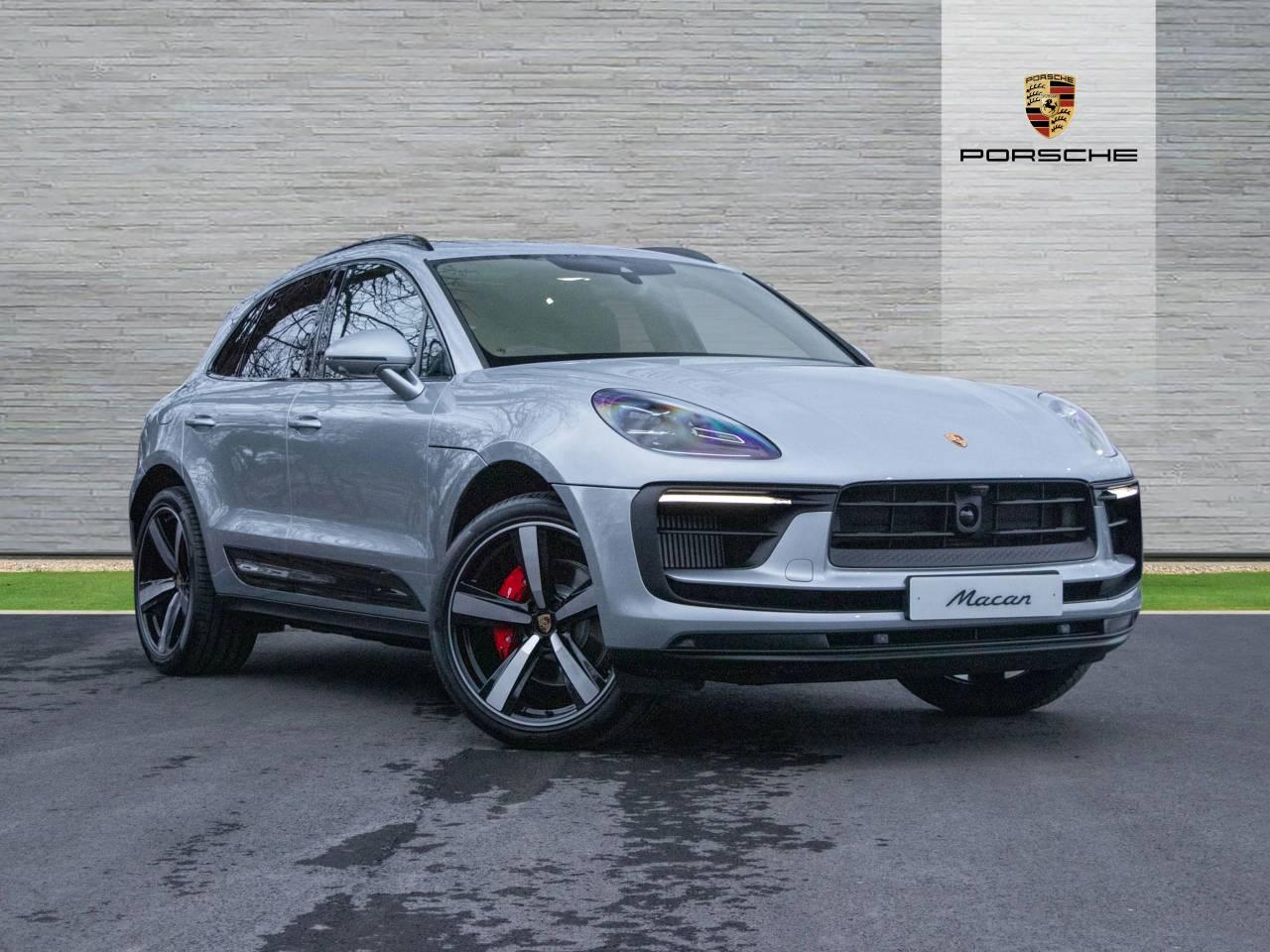 Main listing image - Porsche Macan