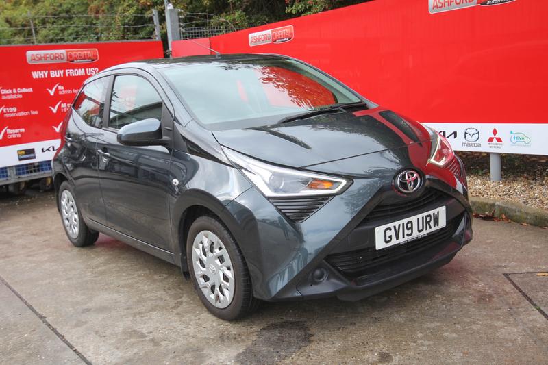 Main listing image - Toyota Aygo