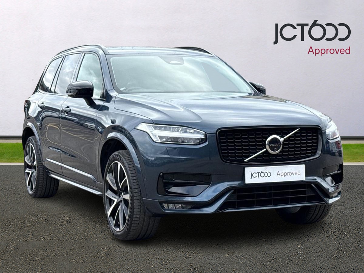 Main listing image - Volvo XC90