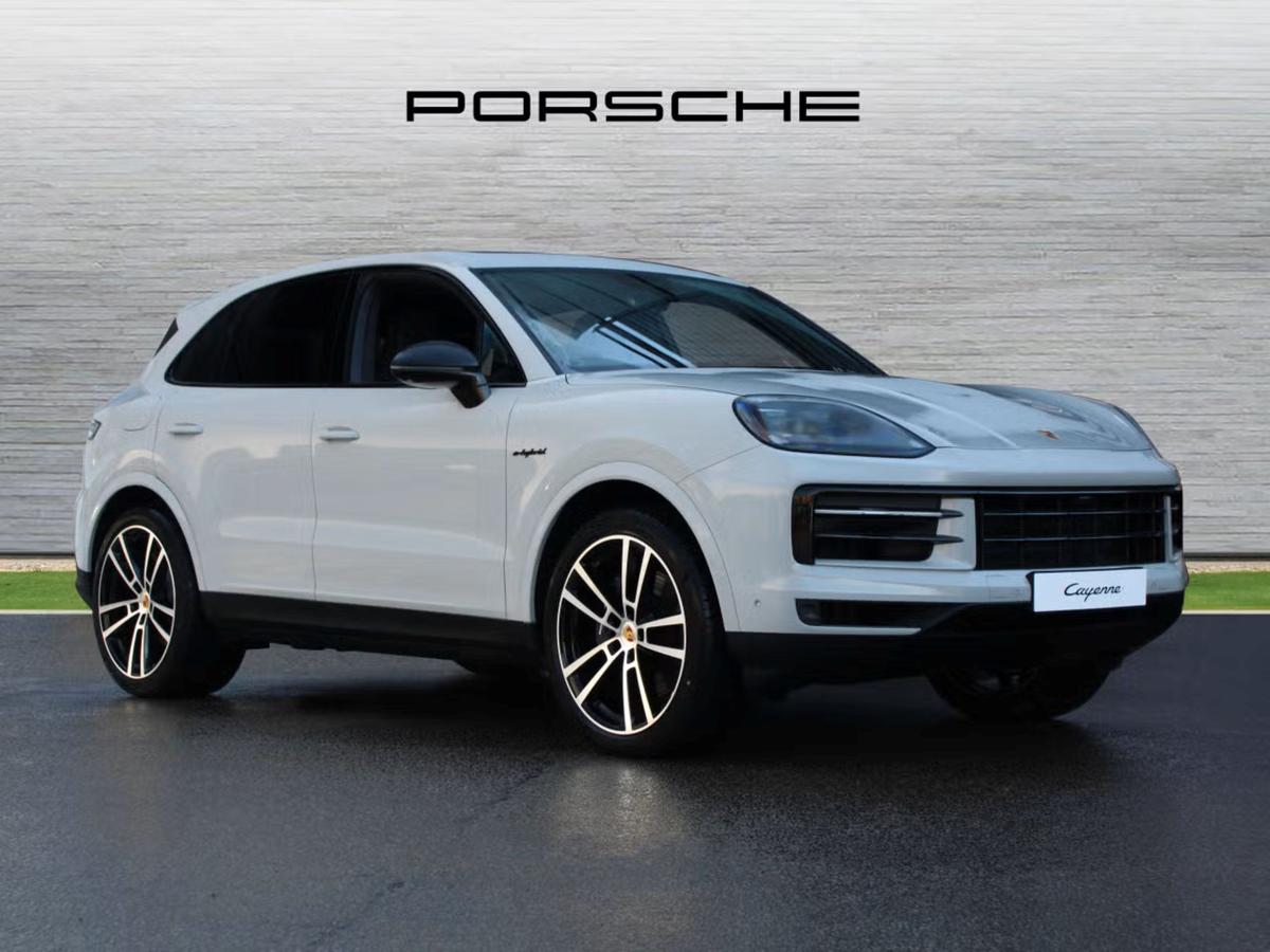 Main listing image - Porsche Cayenne