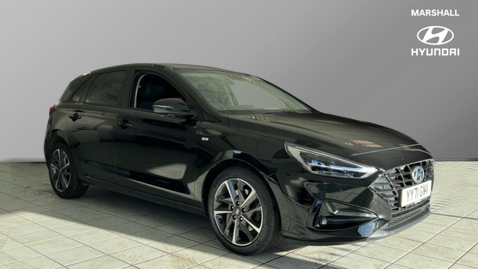 Main listing image - Hyundai i30