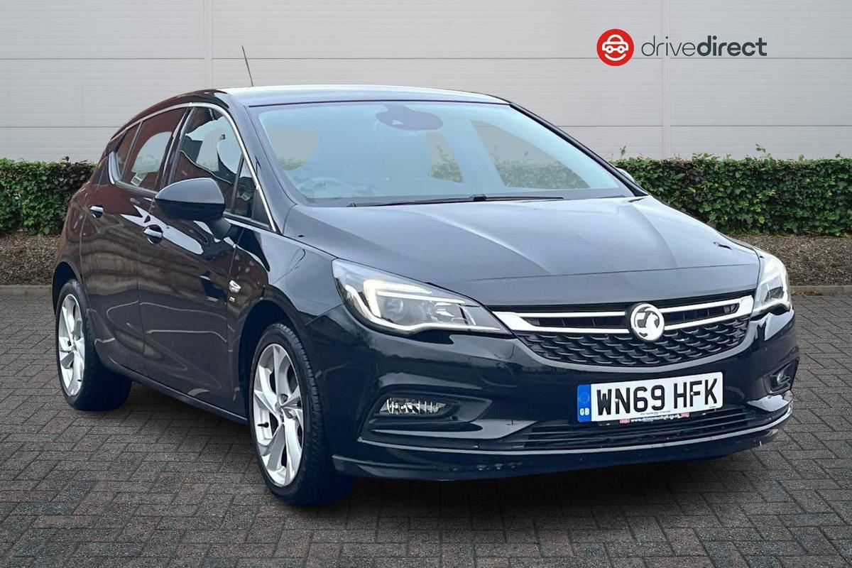 Main listing image - Vauxhall Astra