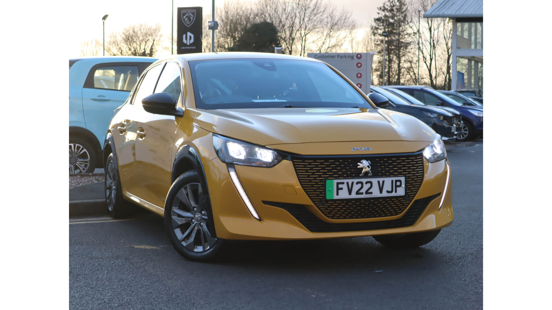 Main listing image - Peugeot e-208