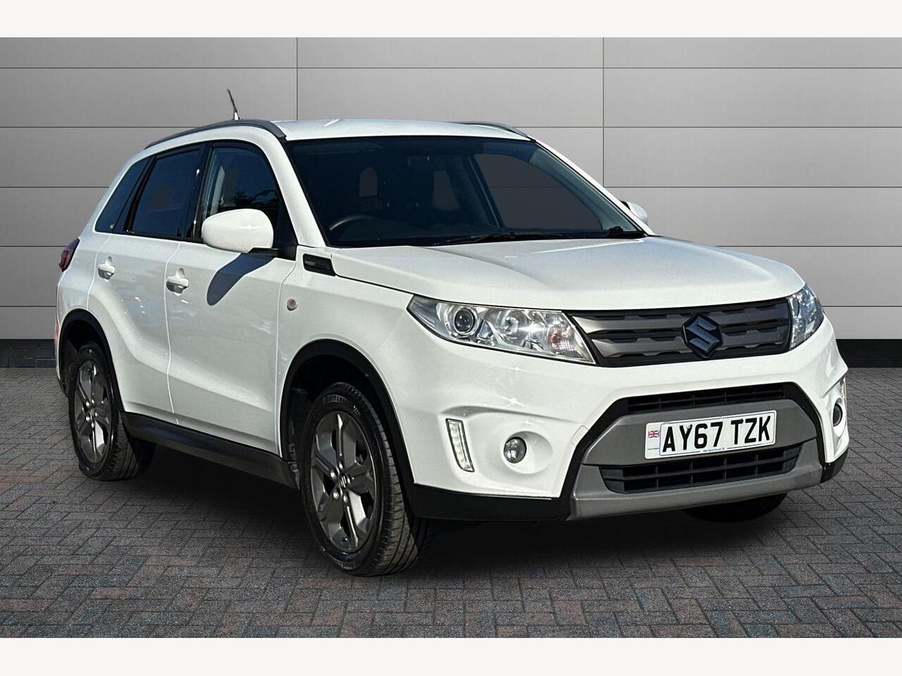 Main listing image - Suzuki Vitara