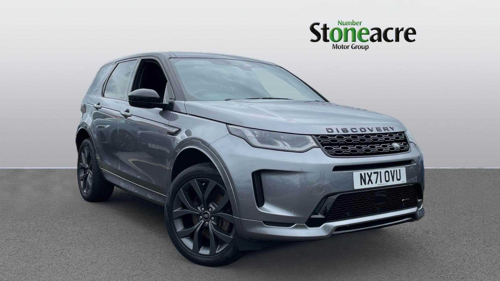 Main listing image - Land Rover Discovery Sport
