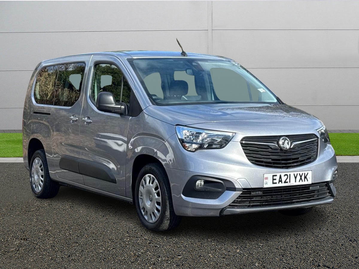 Main listing image - Vauxhall Combo Life