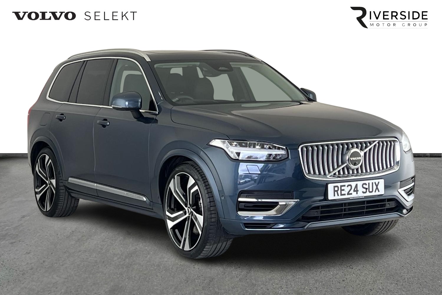 Main listing image - Volvo XC90