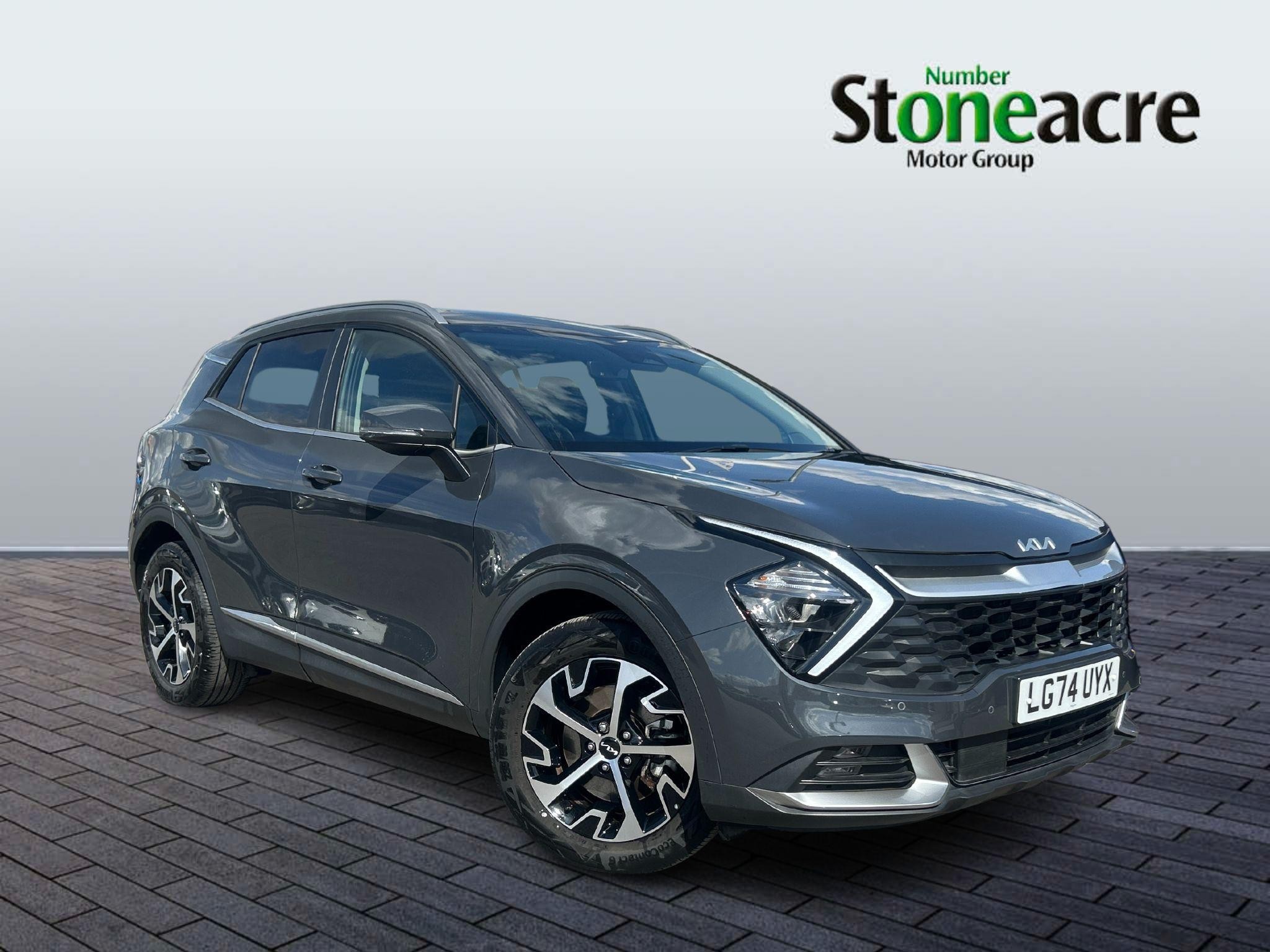 Main listing image - Kia Sportage