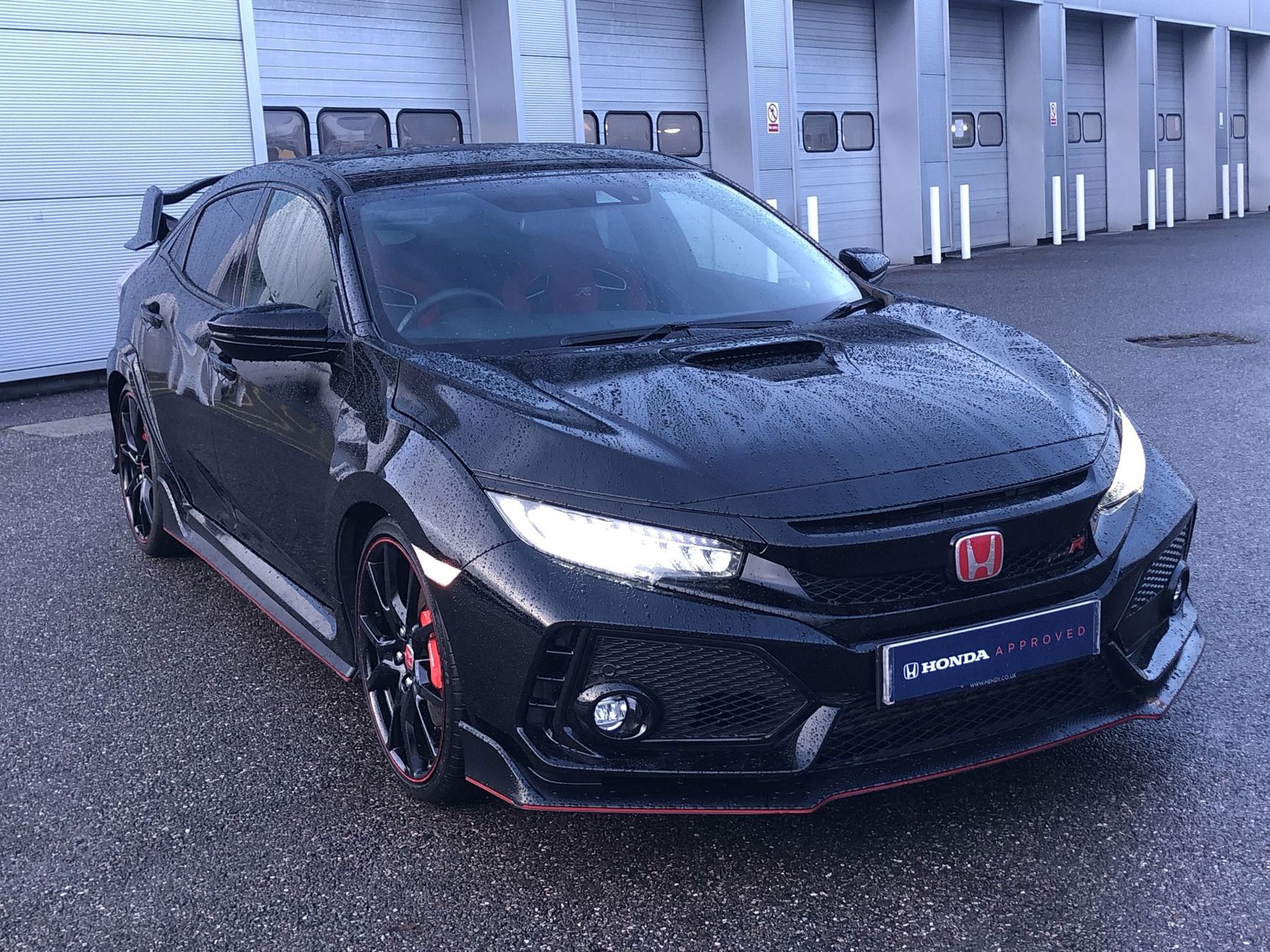 Main listing image - Honda Civic Type R