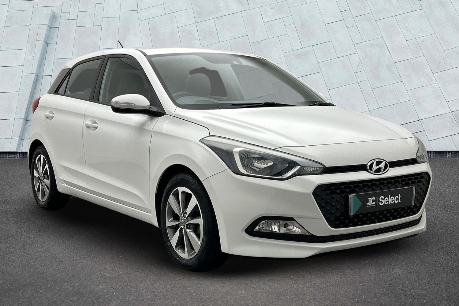 Main listing image - Hyundai i20