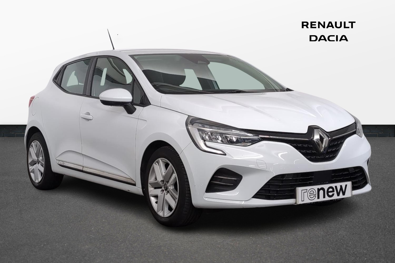 Main listing image - Renault Clio