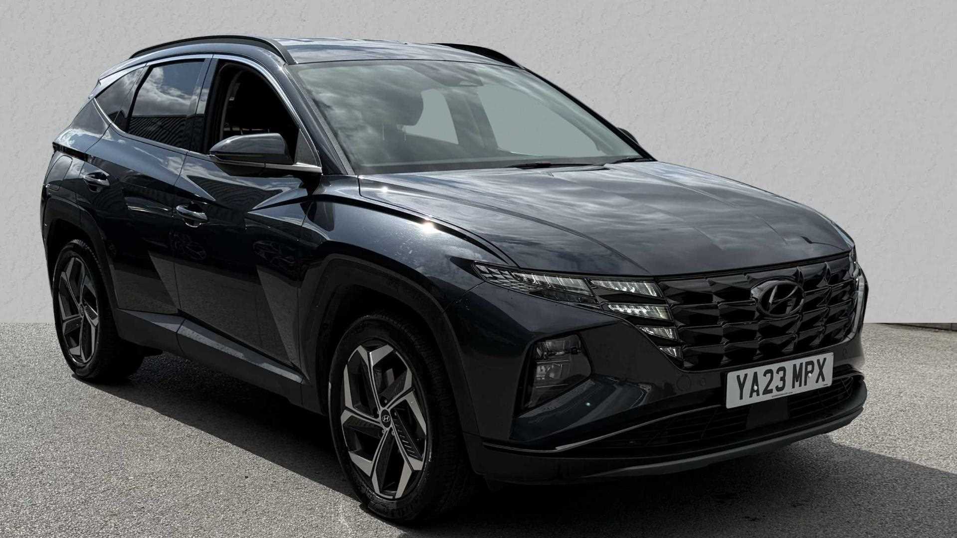 Main listing image - Hyundai Tucson