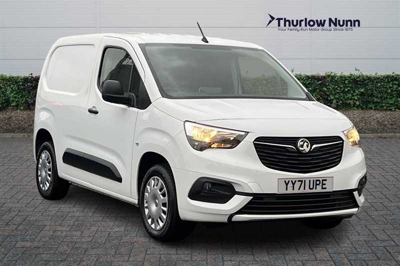 Main listing image - Vauxhall Combo Cargo