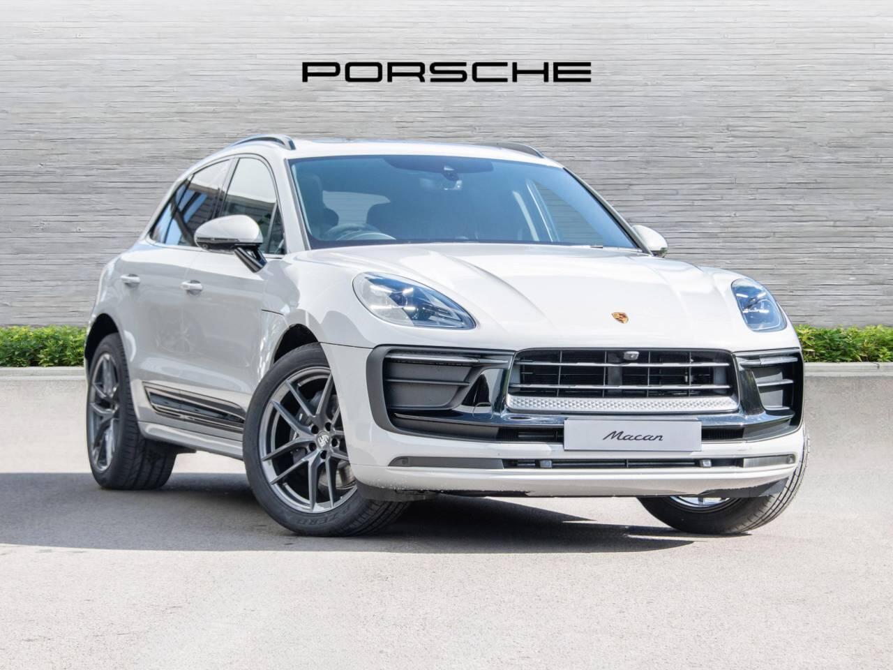 Main listing image - Porsche Macan