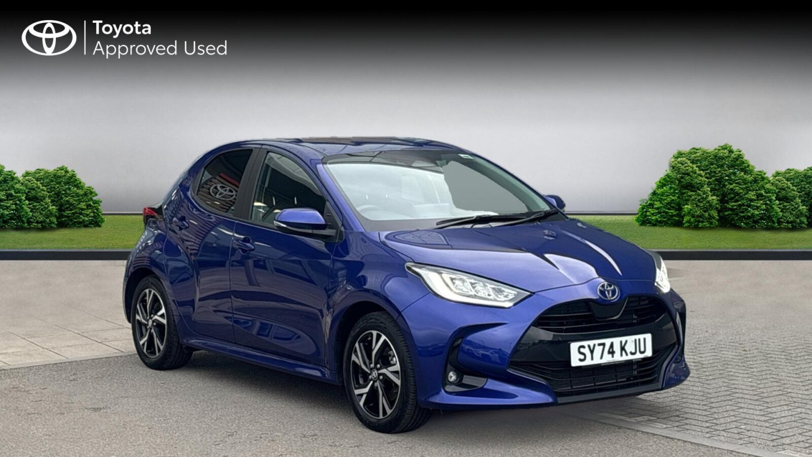 Main listing image - Toyota Yaris