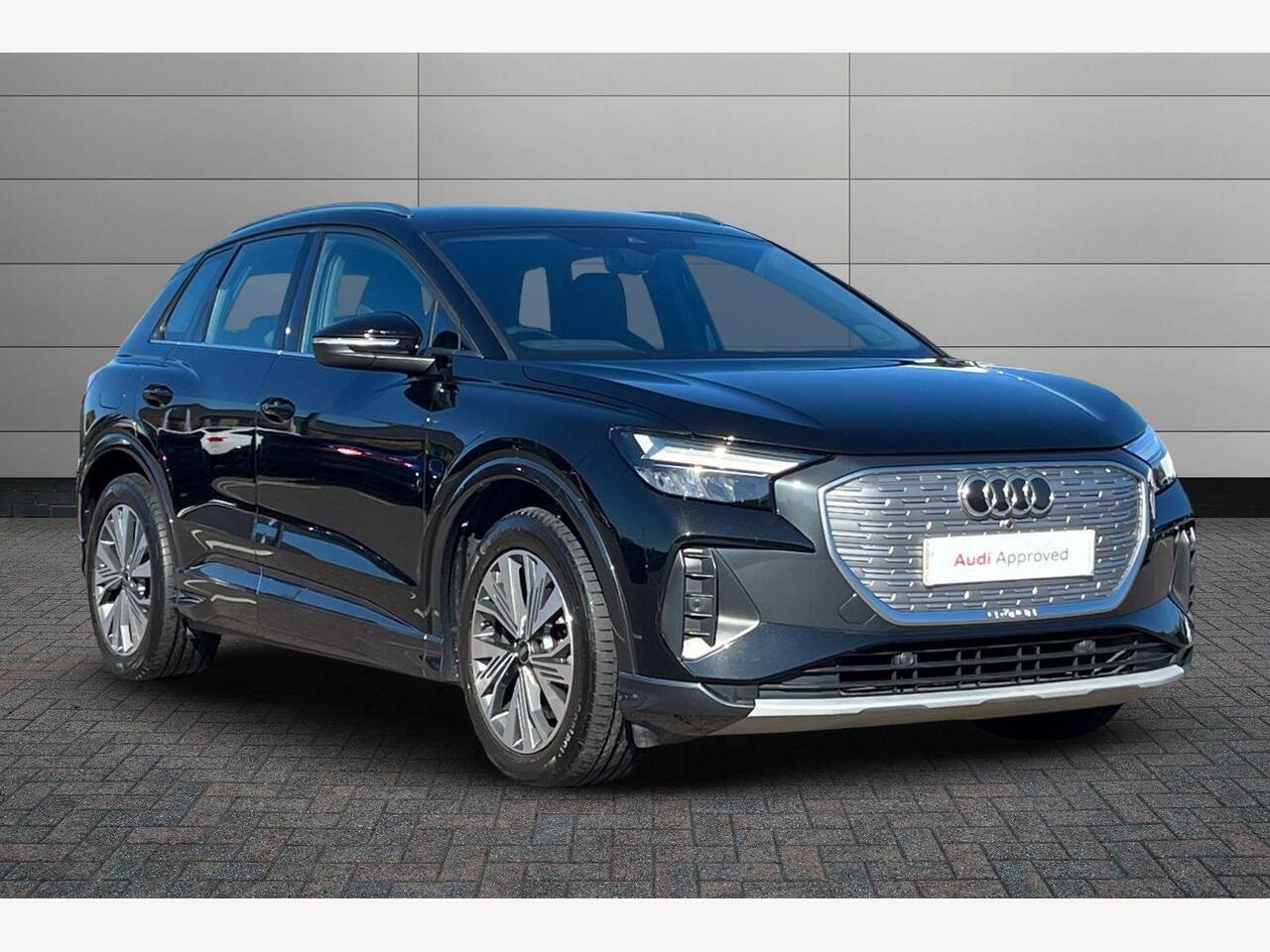 Main listing image - Audi Q4