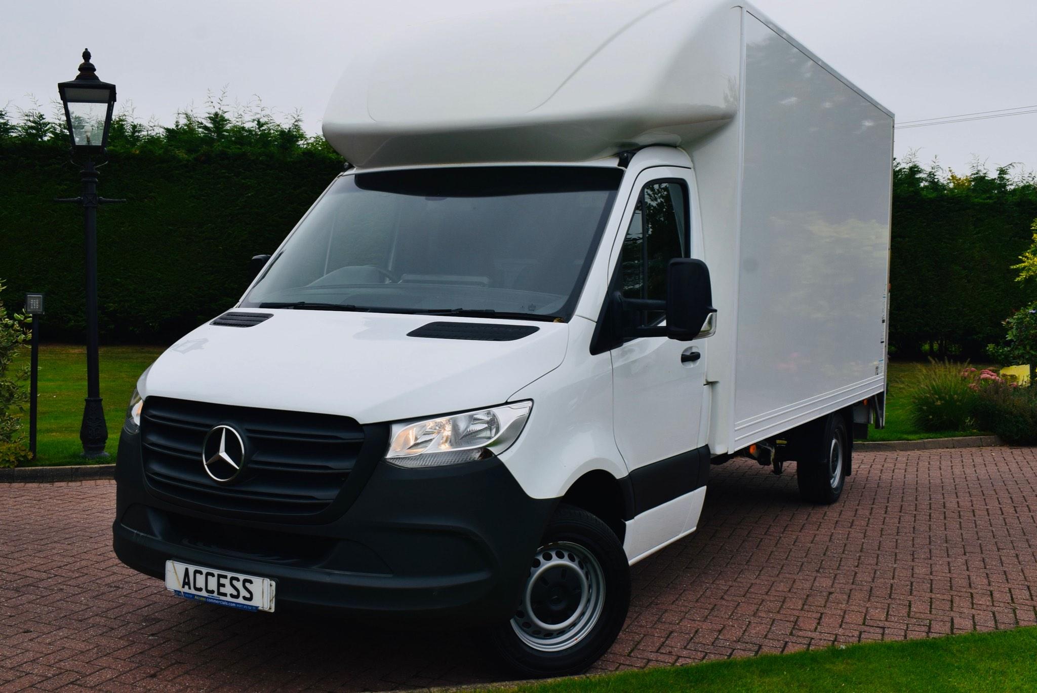 Main listing image - Mercedes-Benz Sprinter