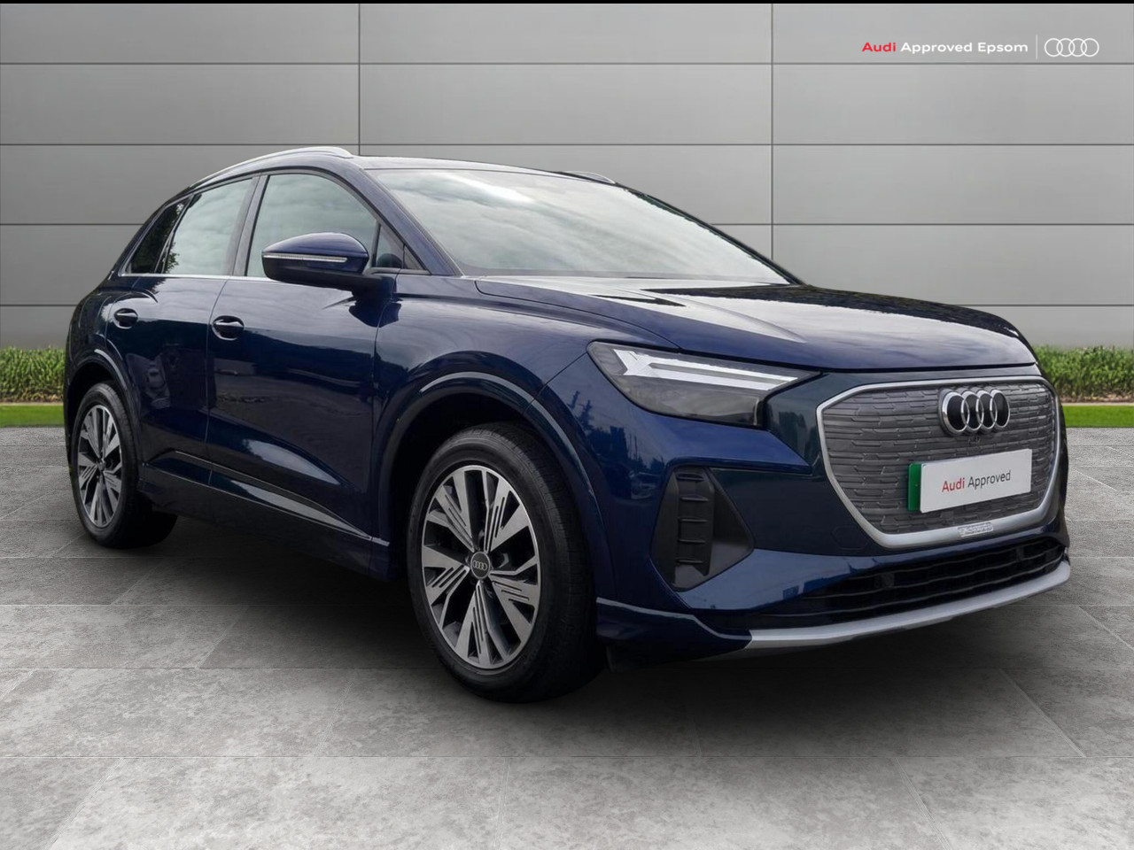 Main listing image - Audi Q4