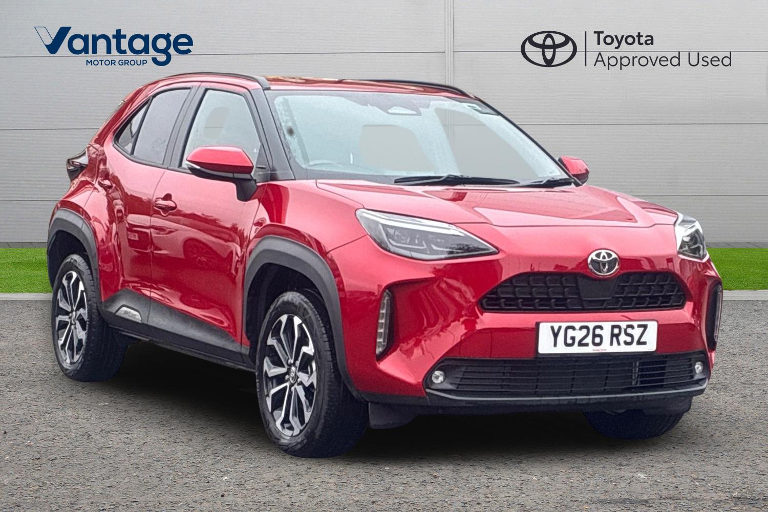 Main listing image - Toyota Yaris Cross