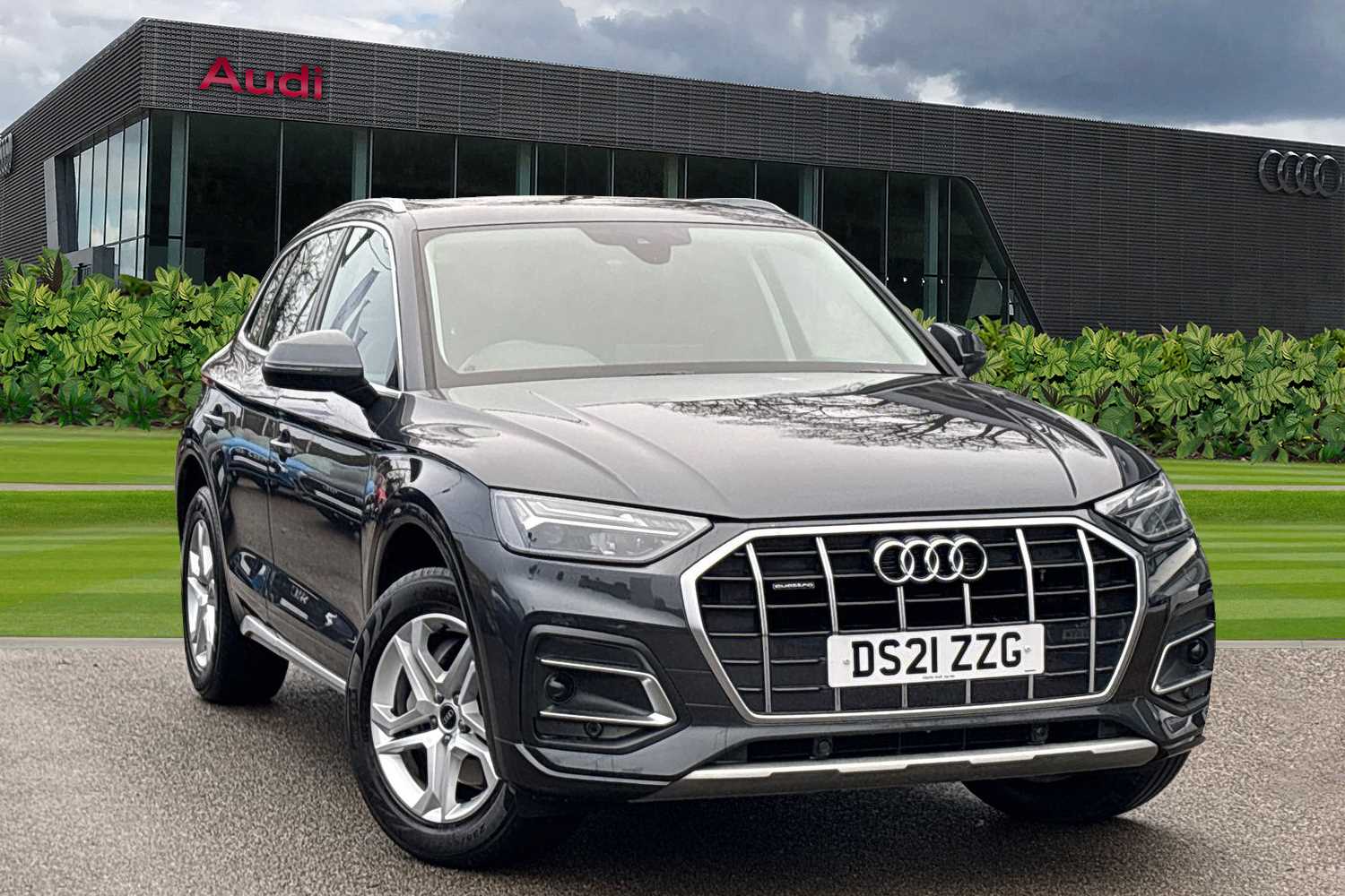 Main listing image - Audi Q5