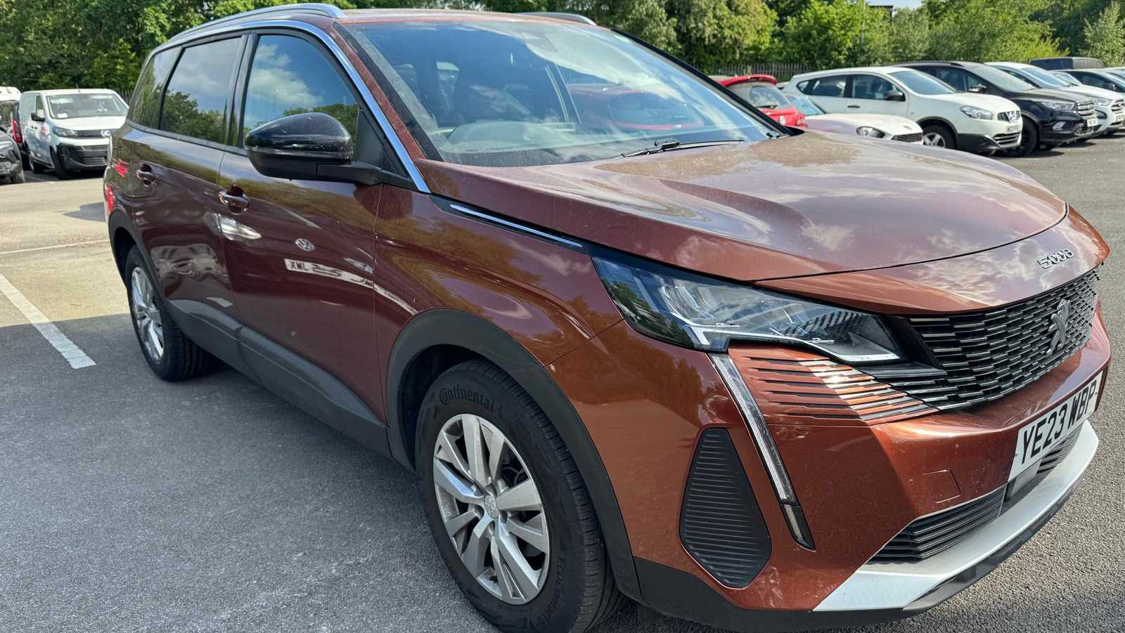 Main listing image - Peugeot 5008