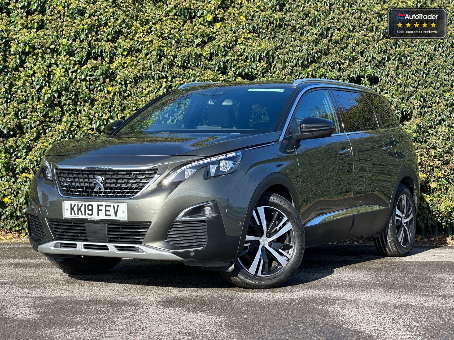 Main listing image - Peugeot 5008