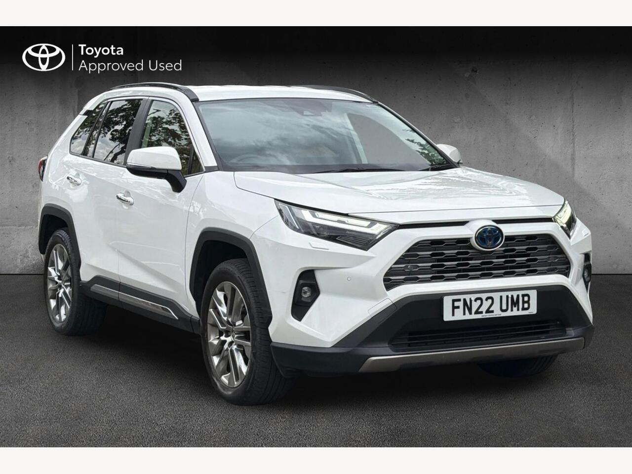 Main listing image - Toyota RAV4