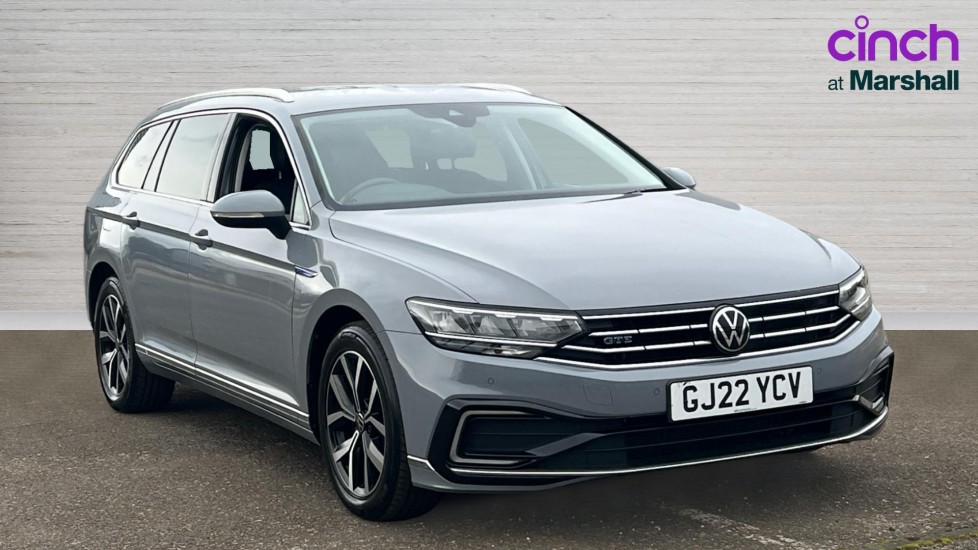 Main listing image - Volkswagen Passat GTE