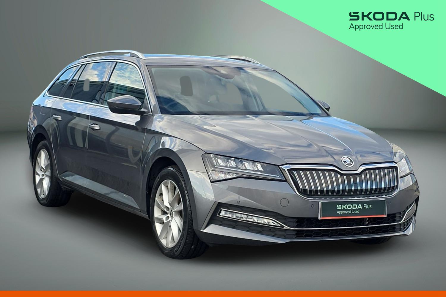 Main listing image - Skoda Superb