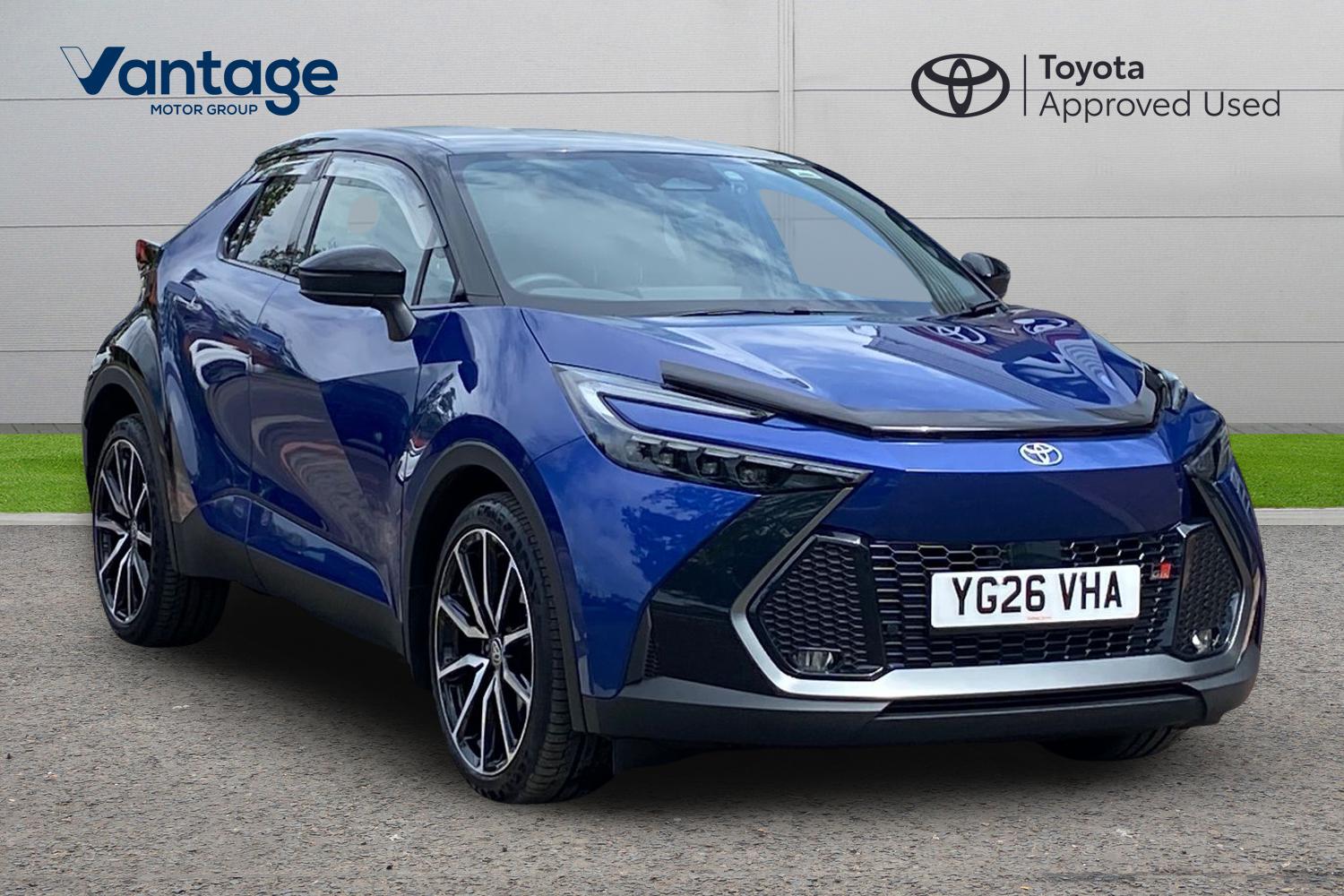 Main listing image - Toyota C-HR