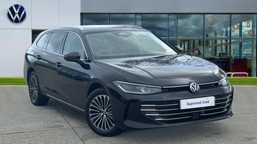 Main listing image - Volkswagen Passat Estate