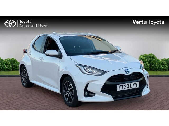 Main listing image - Toyota Yaris