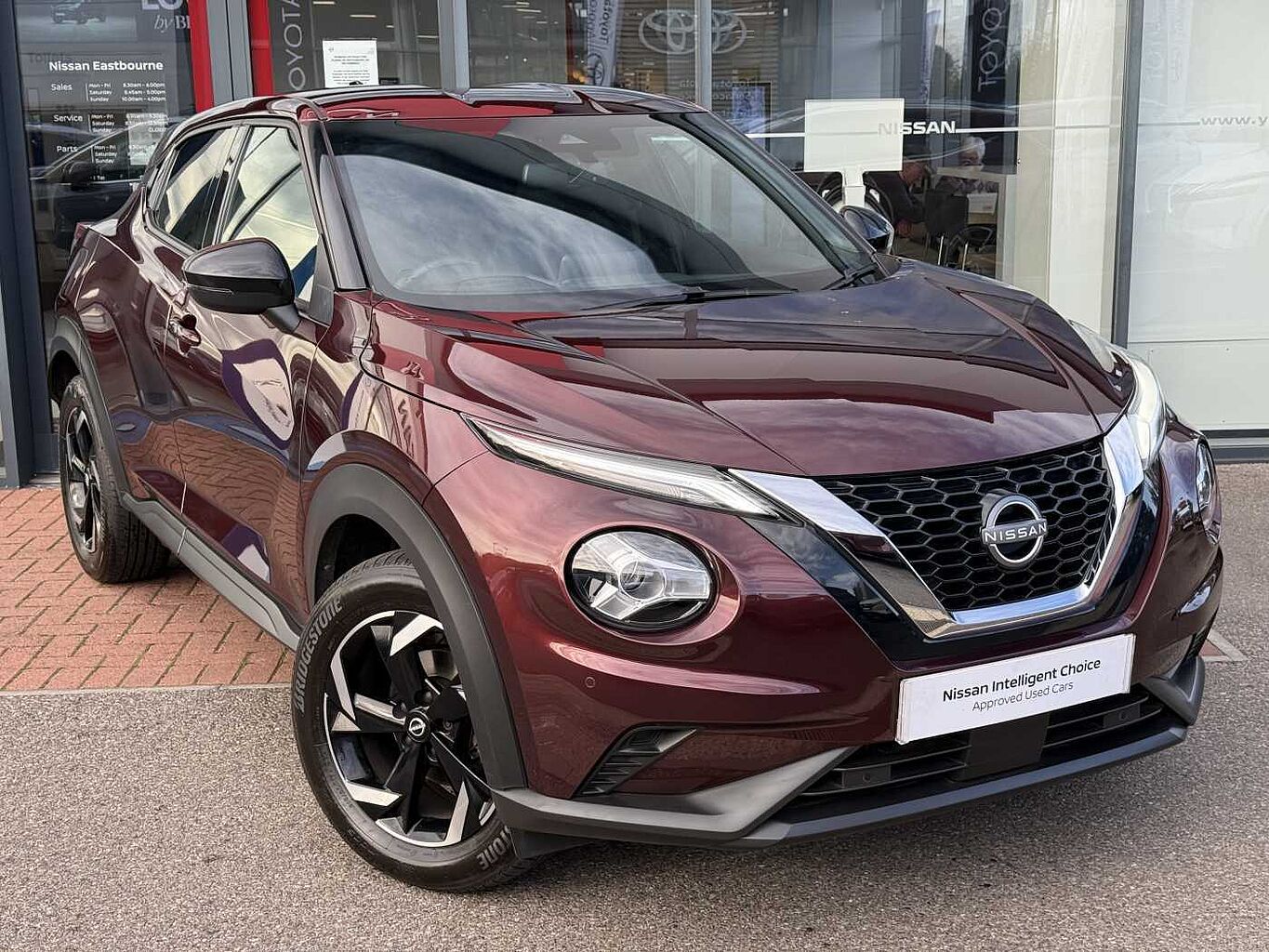 Main listing image - Nissan Juke