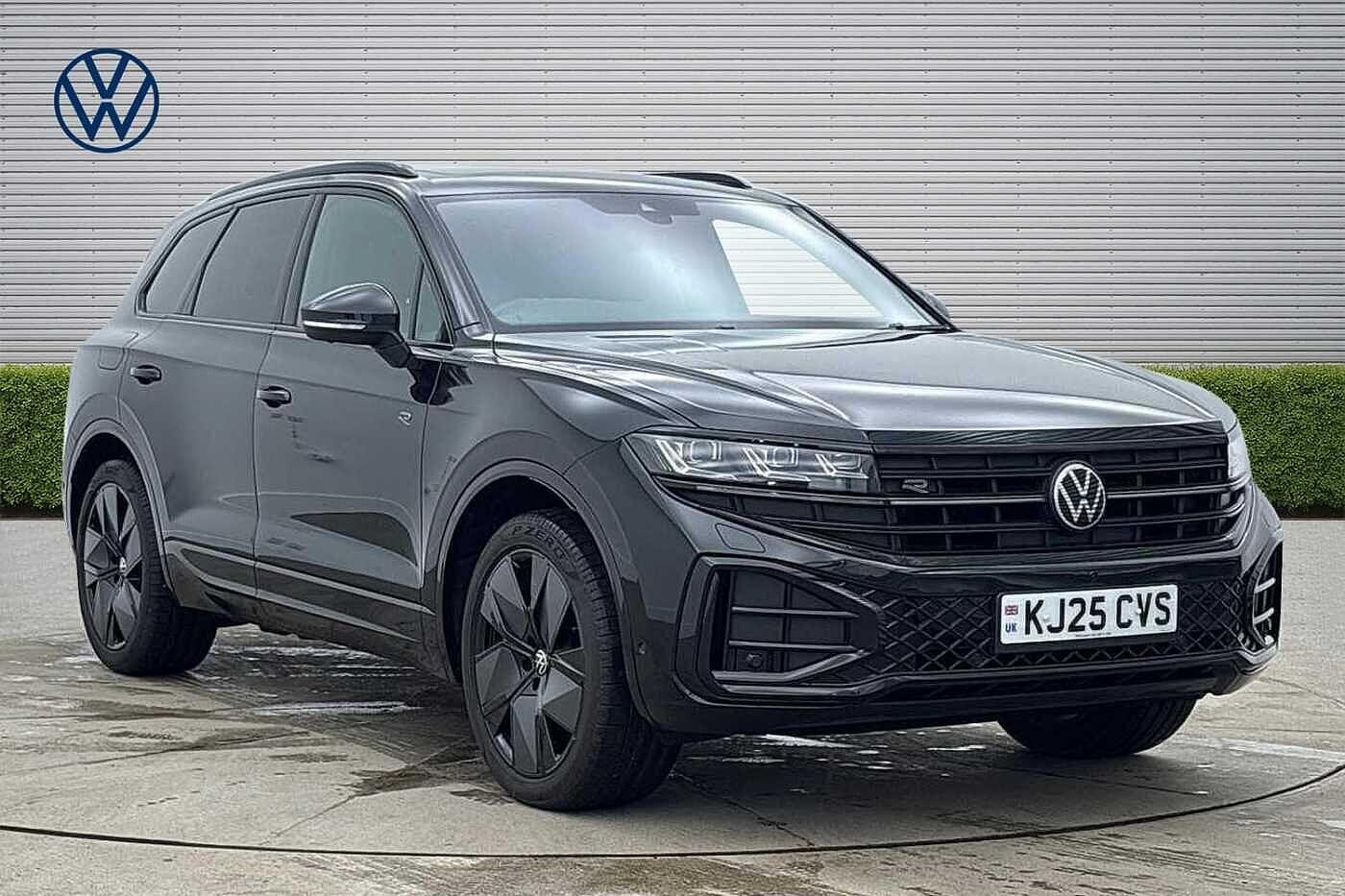 Main listing image - Volkswagen Touareg