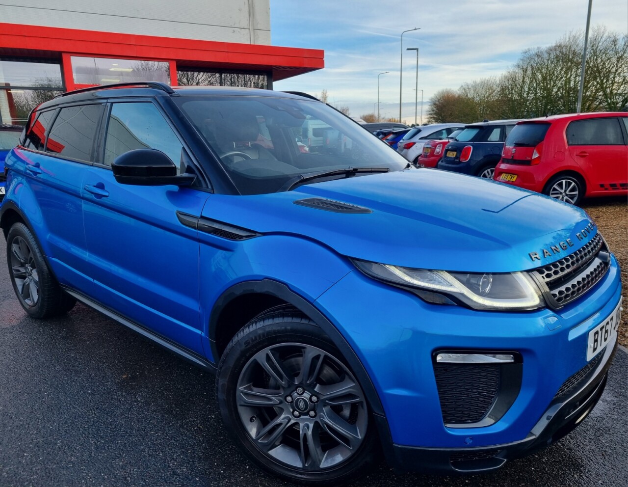 Main listing image - Land Rover Range Rover Evoque